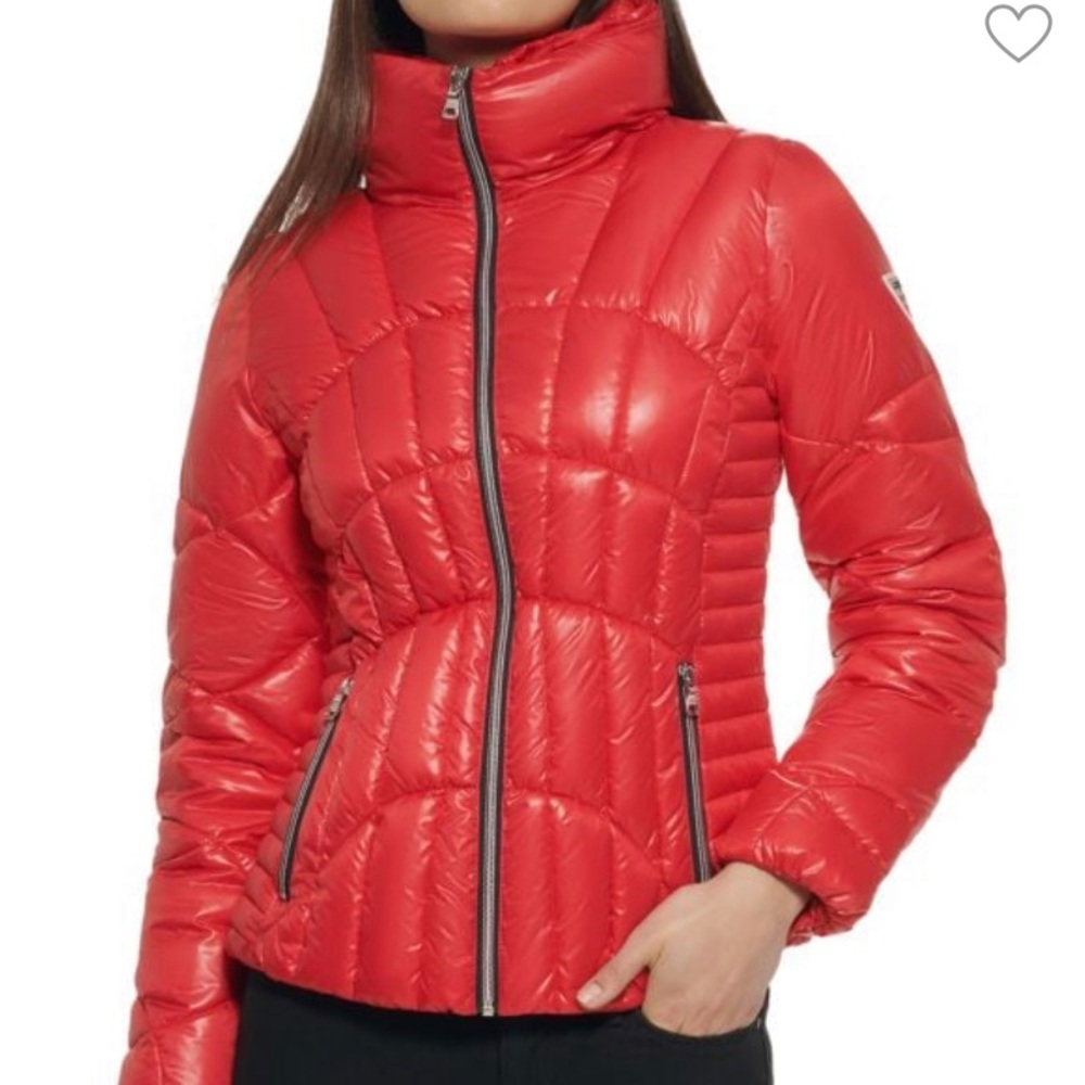 NWOT Guess puffer
